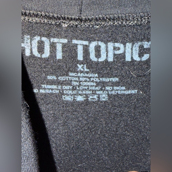 Hot Topic Deadly Rose X-Large Hoodie Black - Picture 2 of 4